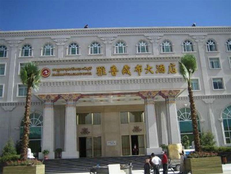 Brahmaputra Grand Hotel Lhasa Exterior foto