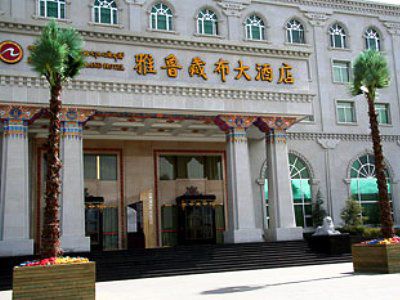Brahmaputra Grand Hotel Lhasa Exterior foto