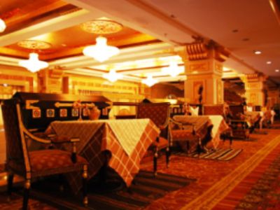 Brahmaputra Grand Hotel Lhasa Exterior foto